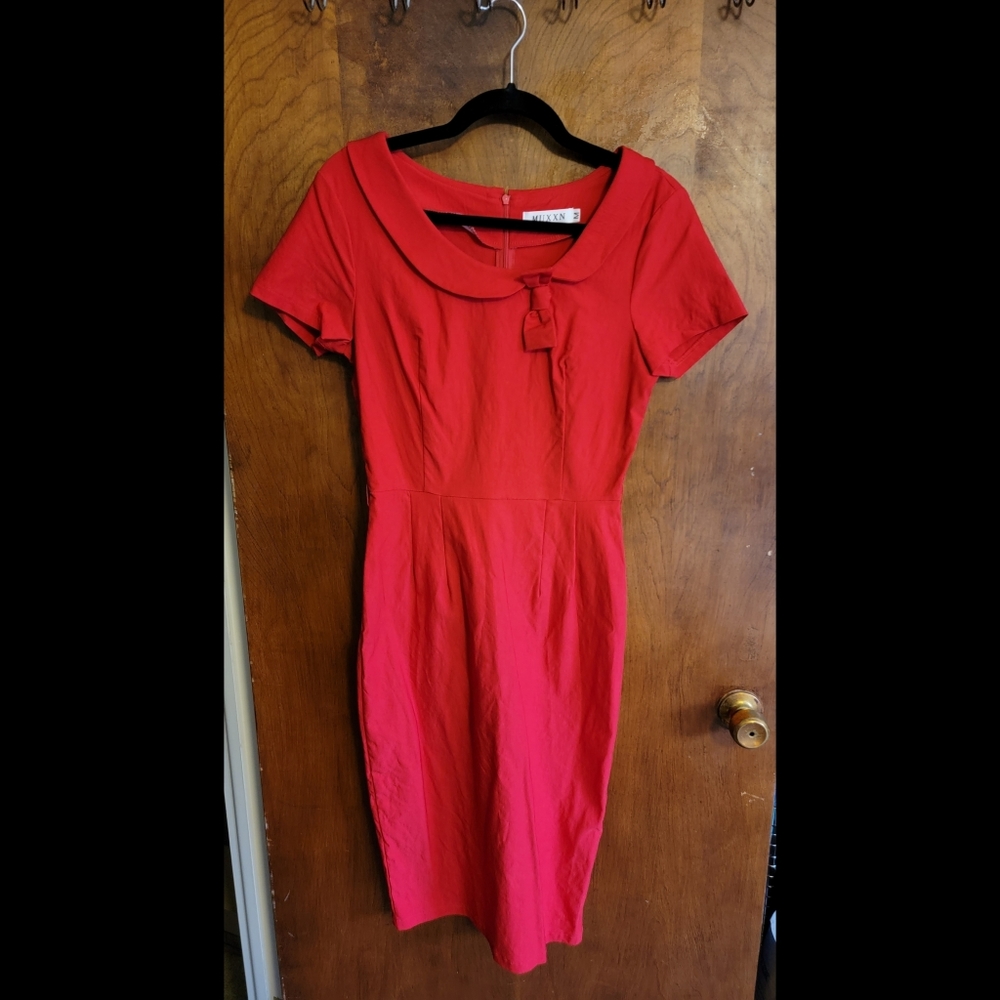 Muxxn wiggle red dress